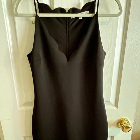 Guess Black Halter Sheath Mini Dress Guess Black Halter Sheath Mini Dress